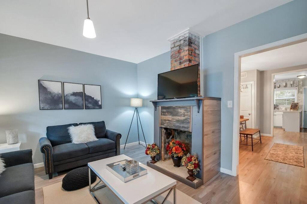 New Cheerful Renovated Home - 5 Min To Downtown! Savannah Exteriér fotografie